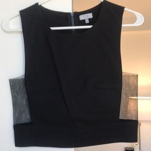 Crop top